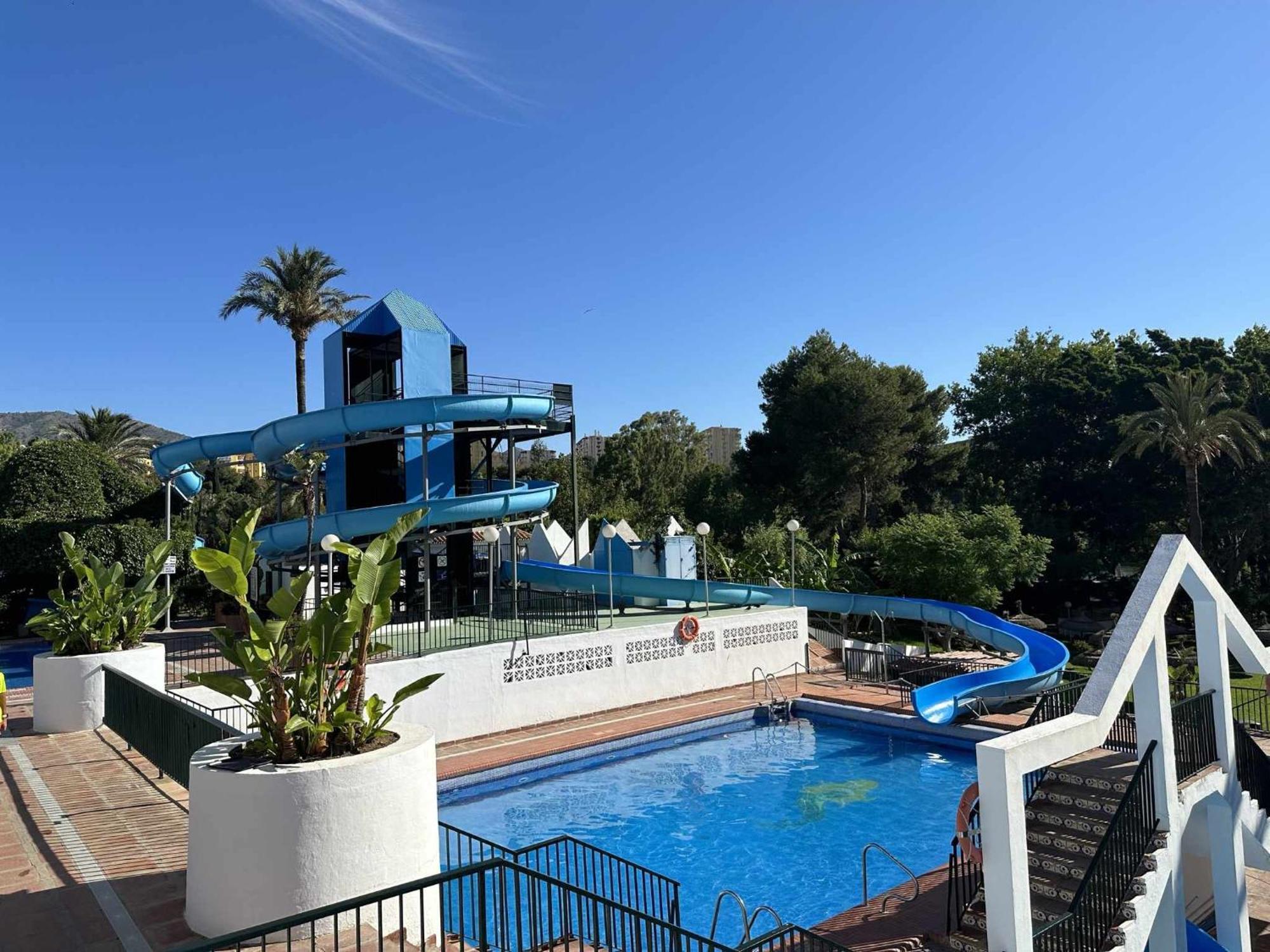 Luxury Frontal Al Mar, Benalbeach *